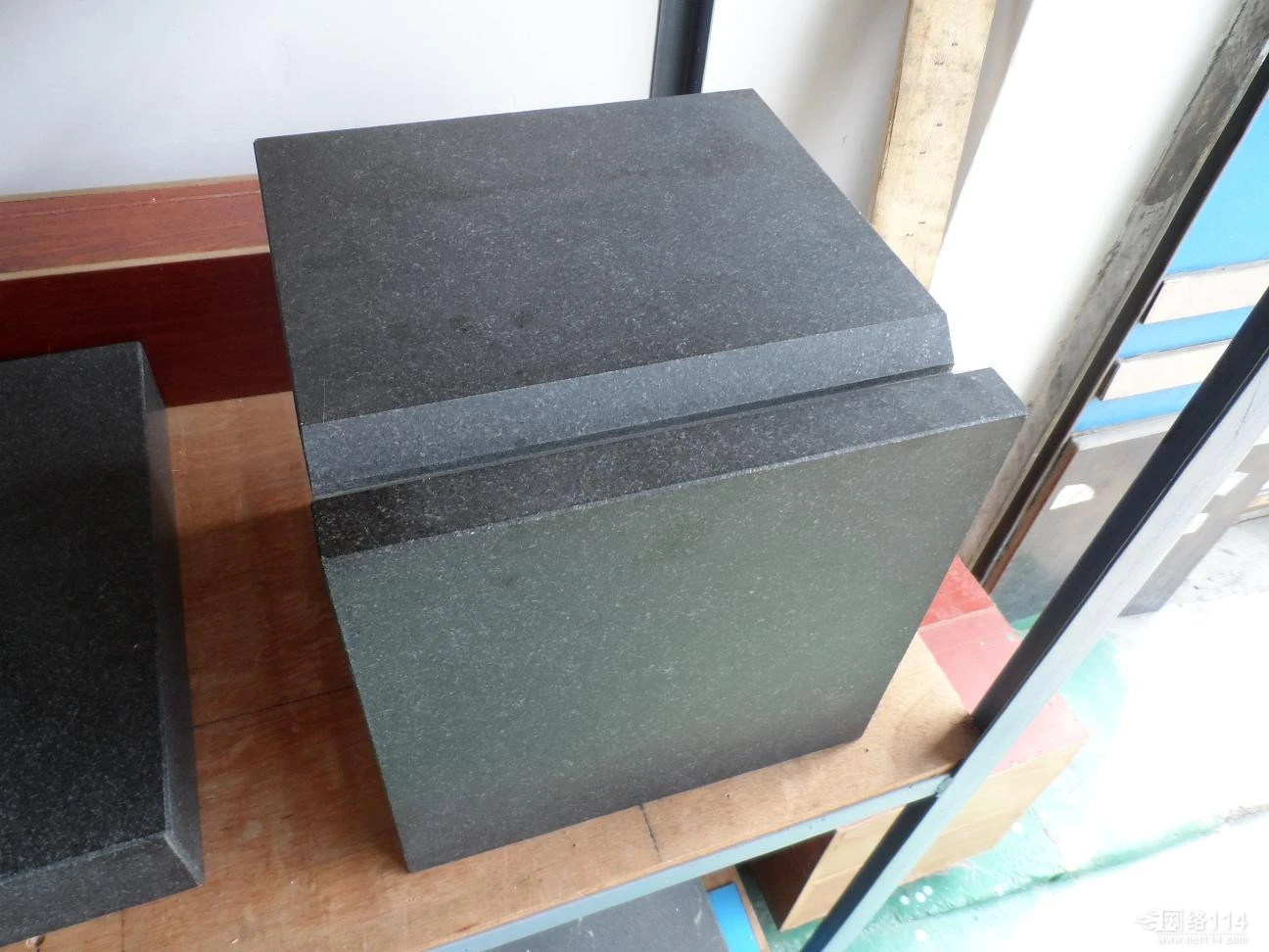 Boosting Workshop Productivity Using Granite Blocks