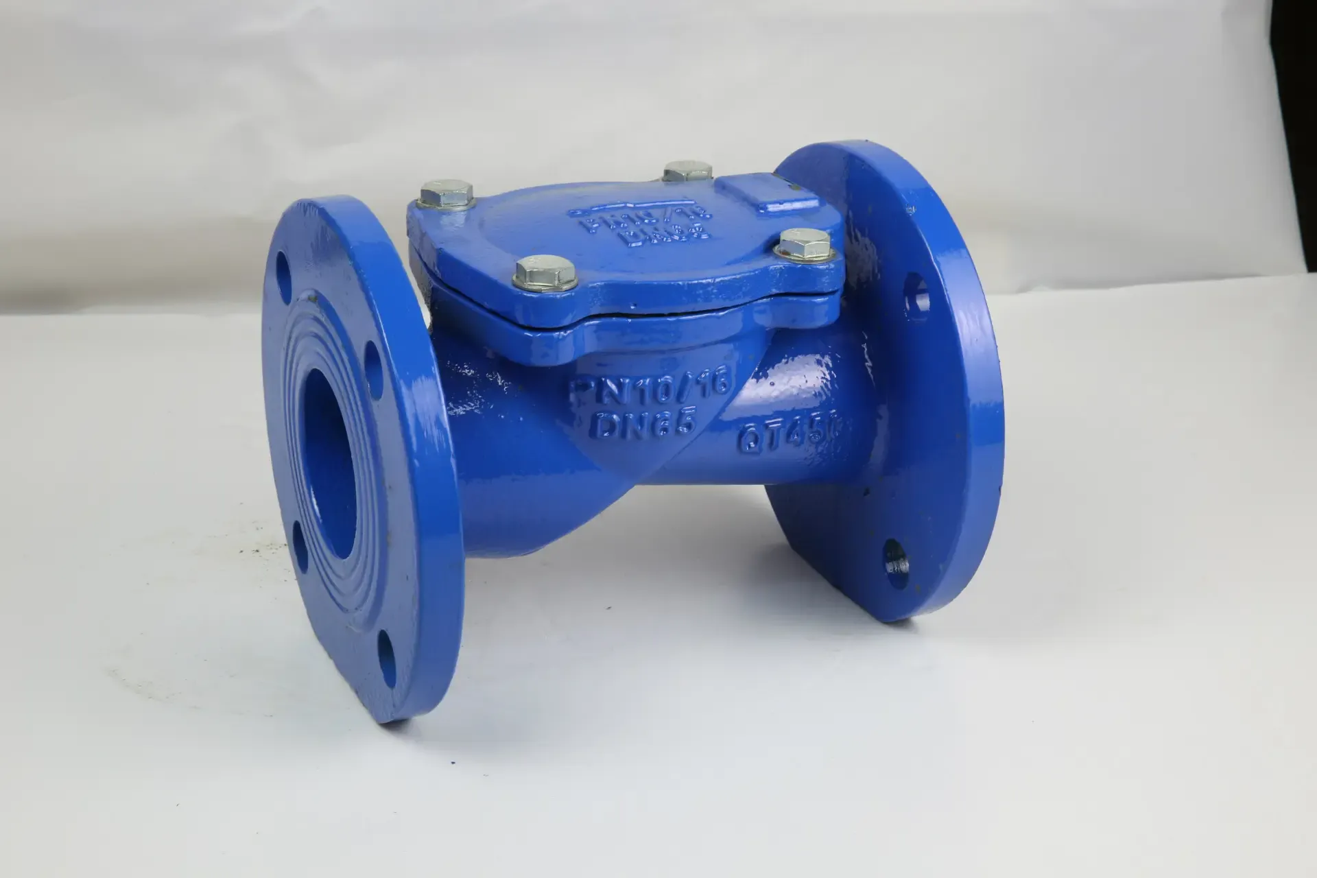 open globe valve